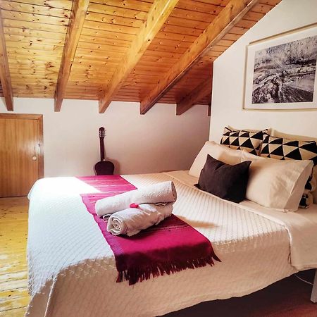 Homestay Attic Private Bedroom Aljezur Exteriör bild